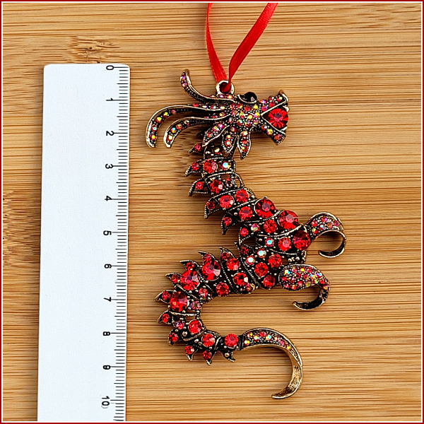 Geschenk- oder Dekoanhänger "Großer Feuerdrache"