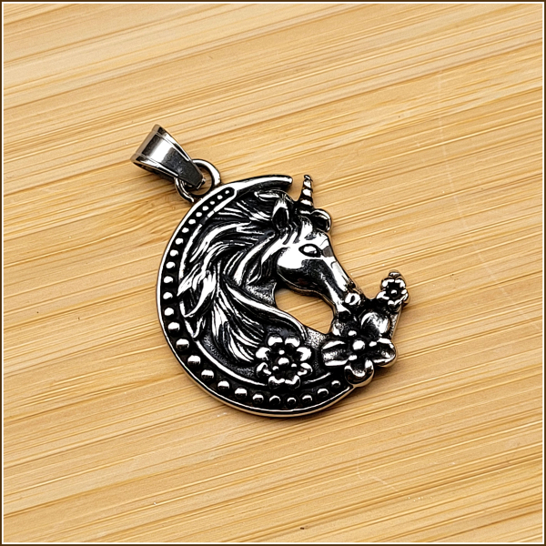 Kettenanhänger "Einhorn" aus Edelstahl