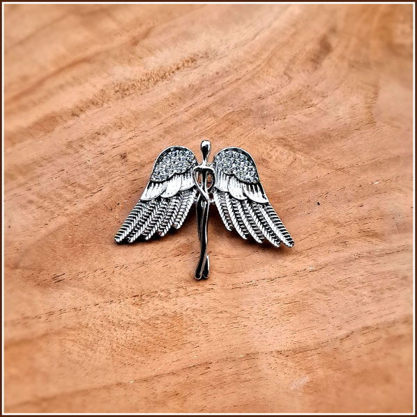 Brosche & Kettenanhänger „Schutzengel“ in Silber