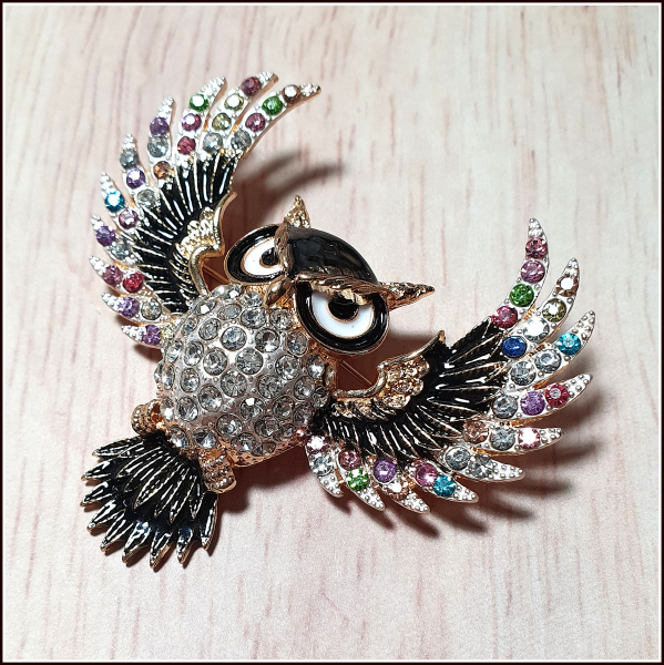Brosche "Fliegende Eule"