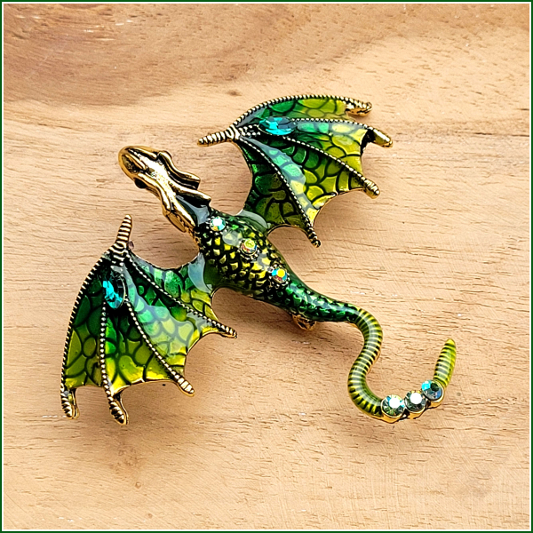 "Goldgrüner Flugdrache" - Brosche & Kettenanhänger - 2 in 1