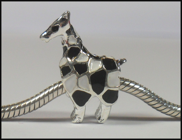 European Bead "Giraffe Giselle" - emailliert