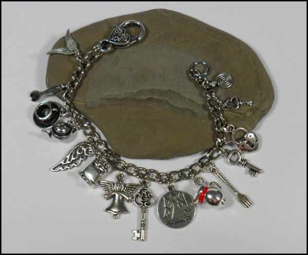 Verkauft!  diverse Armbänder - handgefertigt