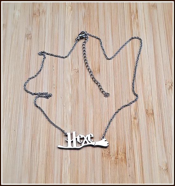 Halskette „Hexe“ aus Edelstahl