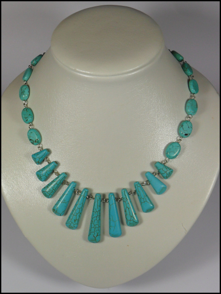 Collier "Howlith Türkis"