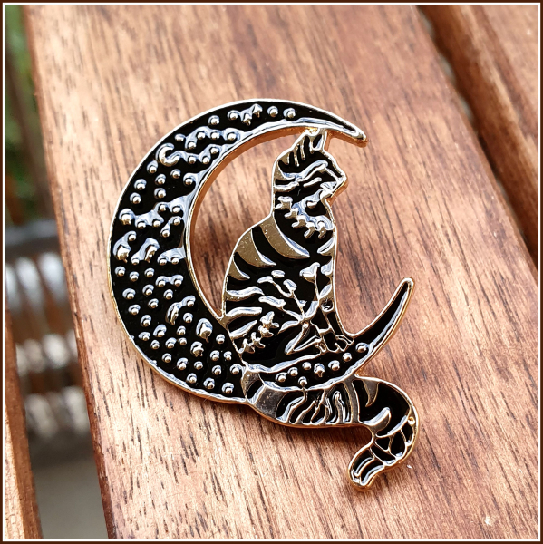 Pin "Mondkatze"