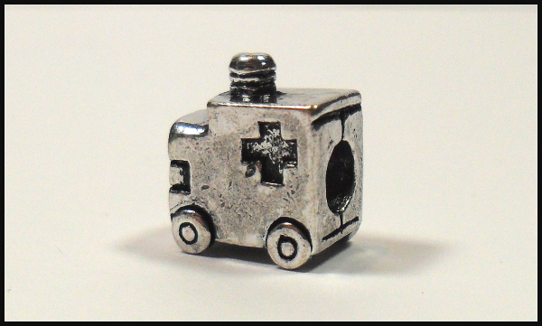 European Bead "Krankenwagen"