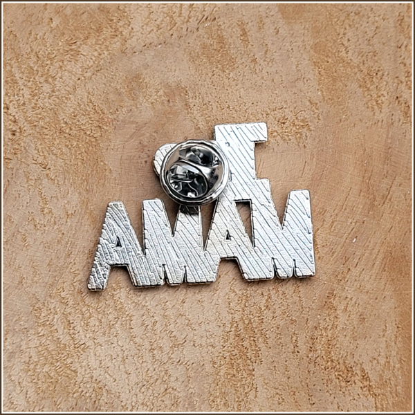 Pin "I love Mama"