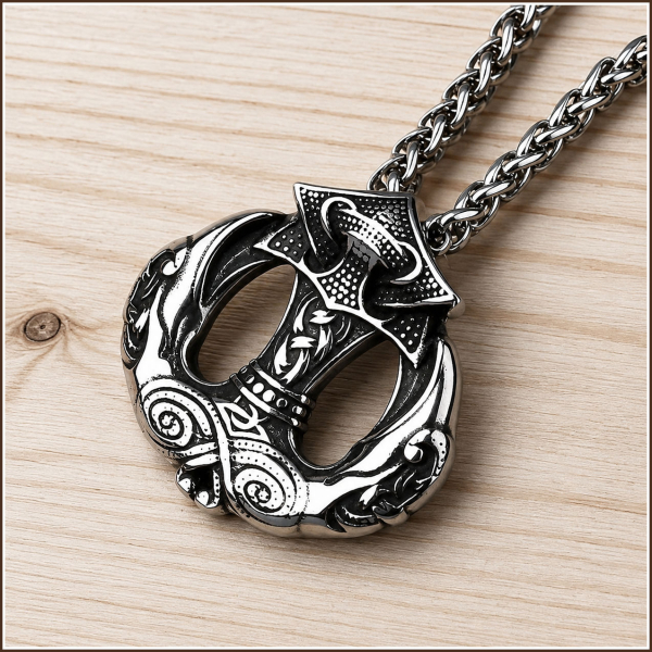 Halskette „Mjölnir, der Hammer des Thor“ aus Edelstahl