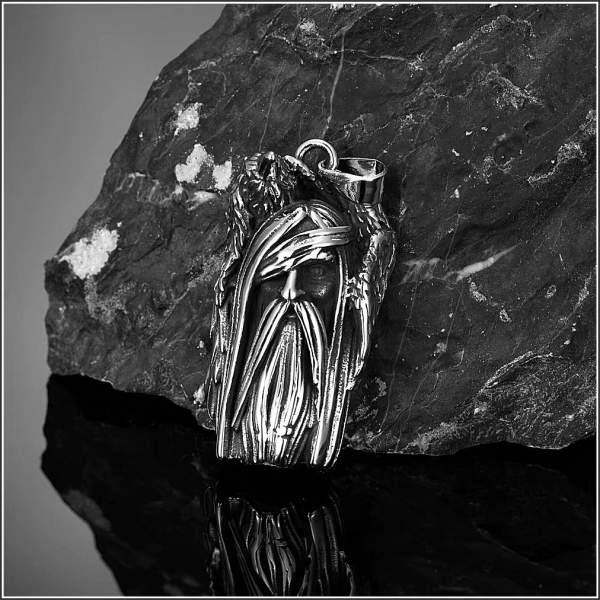 „Göttervater Odin“ - Kettenanhänger aus Edelstahl