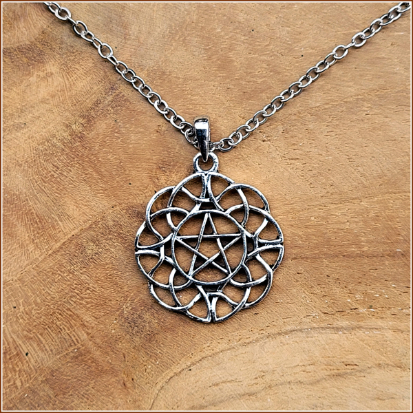Schmuckset "Filigranes Pentagramm" - Halskette & Ohrhänger