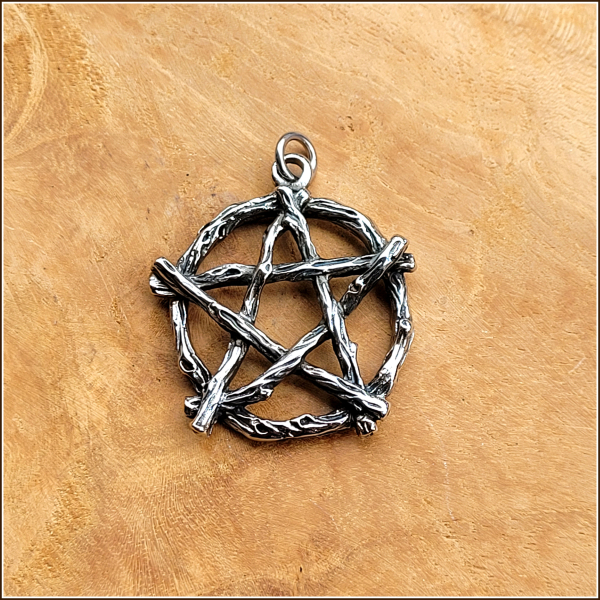Kettenanhänger "Großes Pentagramm" aus Edelstahl