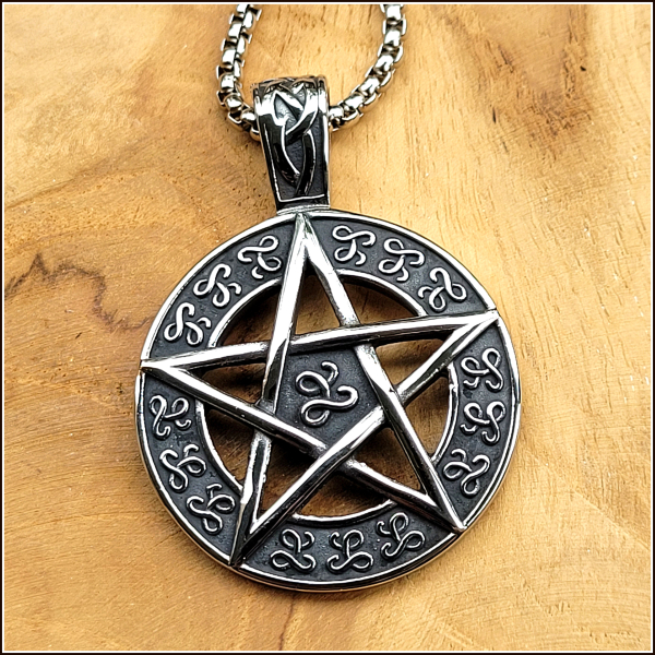 Halskette "Pentagramm" aus Edelstahl - 60 cm