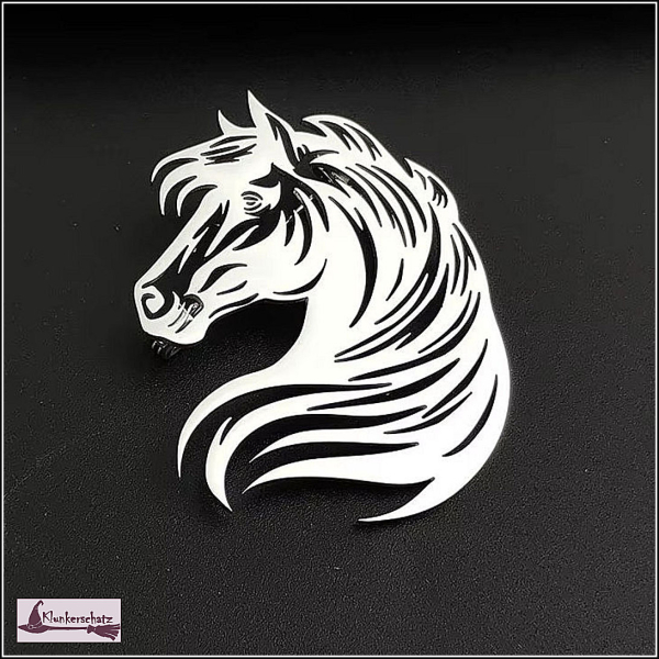 Brosche „Pferdekopf“ aus Edelstahl