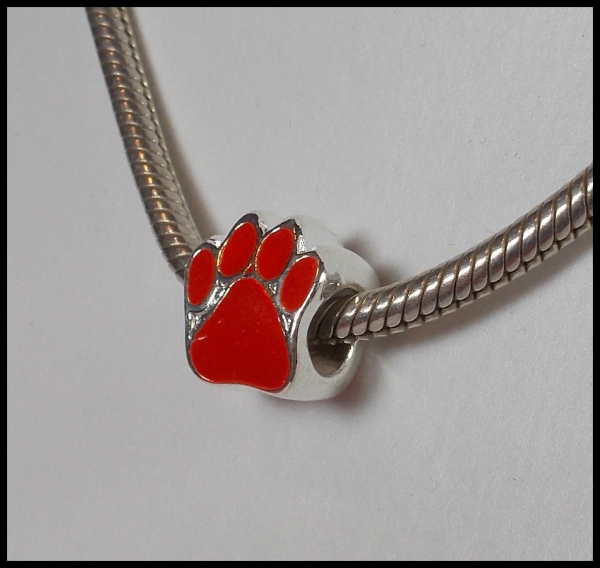European Bead "Rote Pfote"