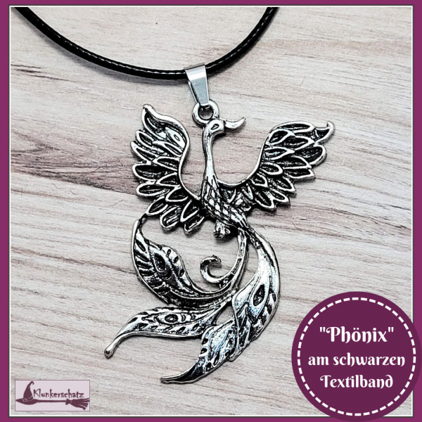 "Phönix" an schwarzer Textilkordel