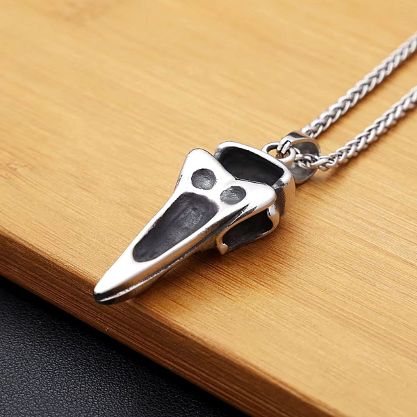 Kettenanhänger „Rabenschädel“ aus Edelstahl