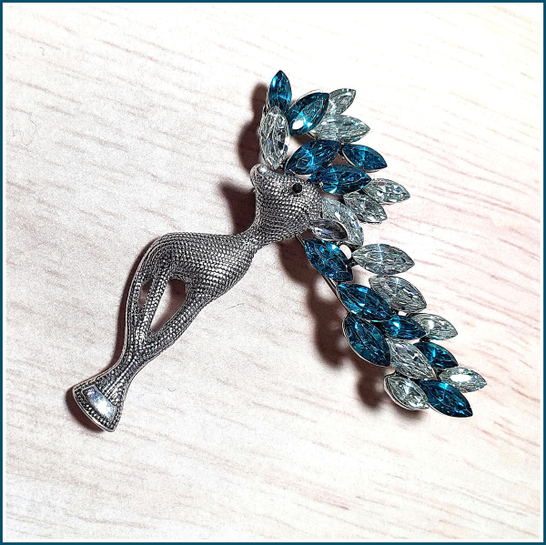 Brosche "Rentier Comet"