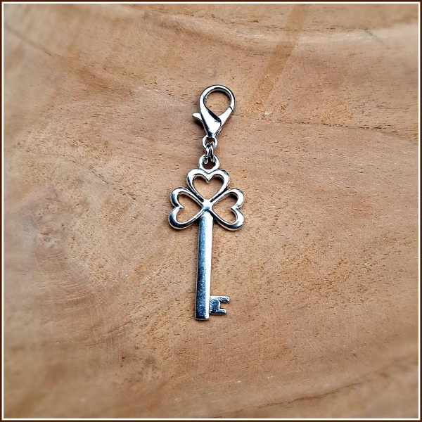 Charmanhänger "Schlüssel zum Glück"