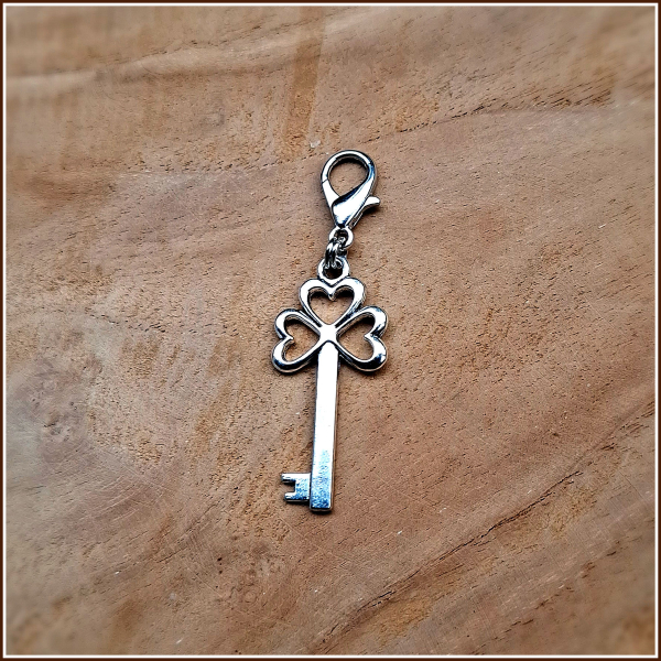 Charmanhänger "Schlüssel zum Glück"