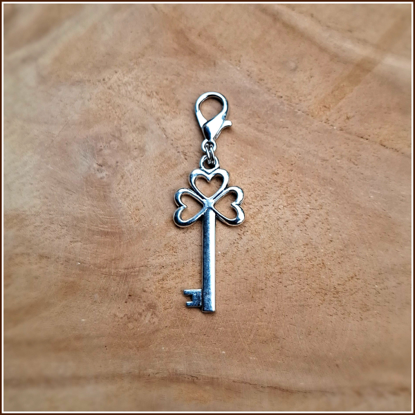 Charmanhänger "Schlüssel zum Glück"