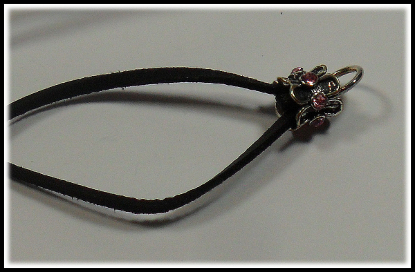 Wechselschmuckkette "Schwarzes Wildlederimitat & rosa Strass" - 78 cm