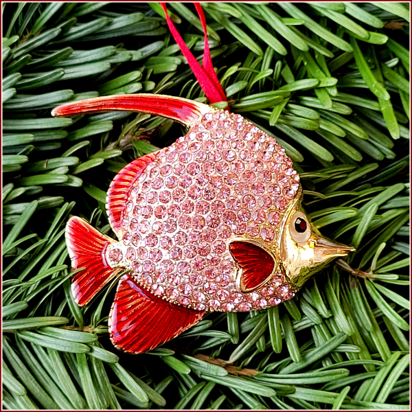 Geschenk-, Deko- oder Baumanhänger "Rosaroter Wimpelfisch"