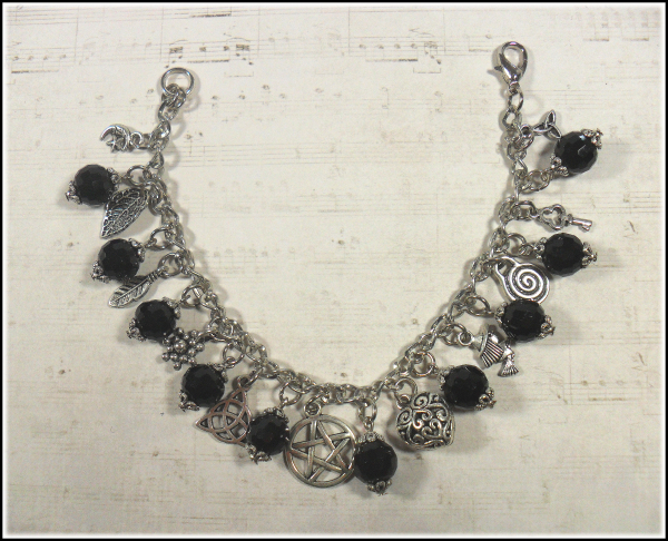 Bettelarmband "Black Witchcraft"