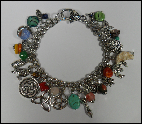 Verkauft!  diverse Armbänder - handgefertigt