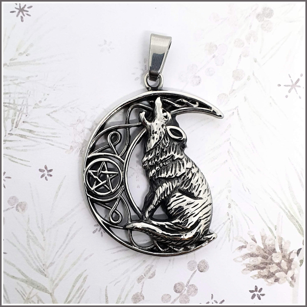 Kettenanhänger "Wolfsmond"  aus Edelstahl